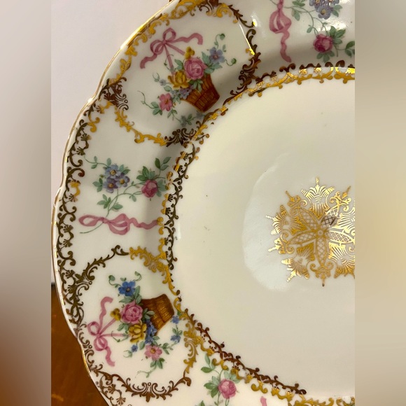 C A Altrohla Austria Salad Plate. Basket Of Rosesand Gold Accent. Handpainted - Picture 3 of 6